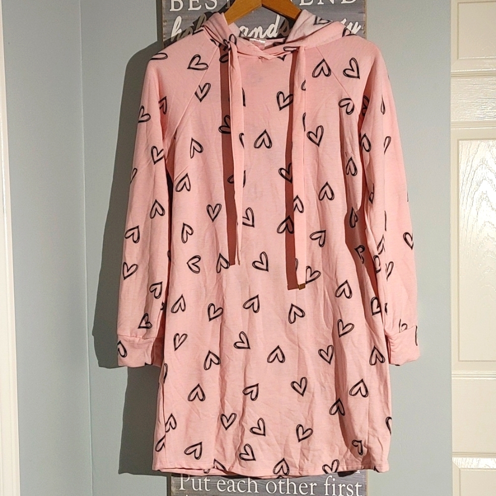 Juniors Pink heart hoodie NWT